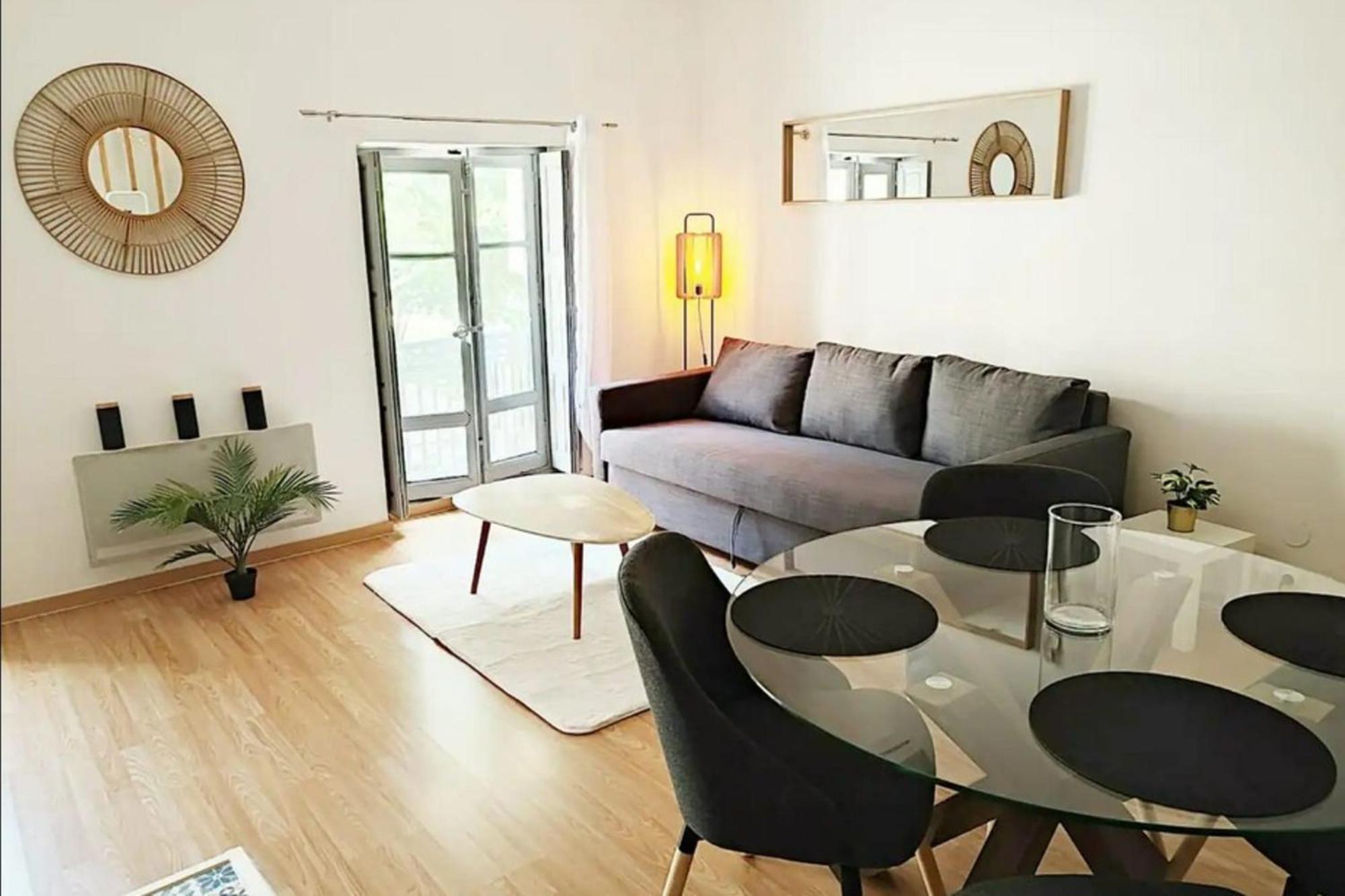 Atlas - Arya Apartment Ним Екстериор снимка